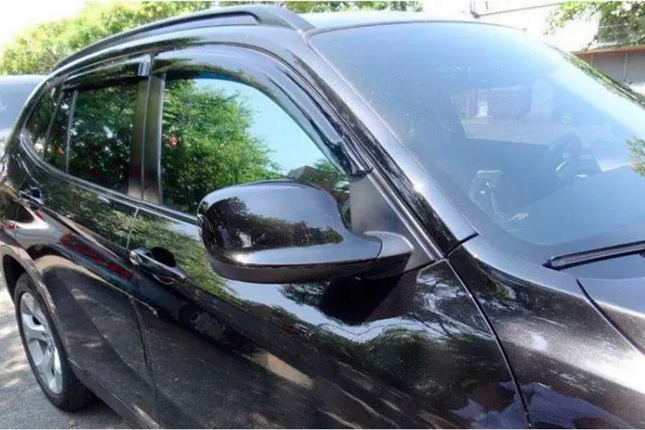 BMW X1 E84 2009–2015 Logu vēja deflektori (4 gab., HIC) Image