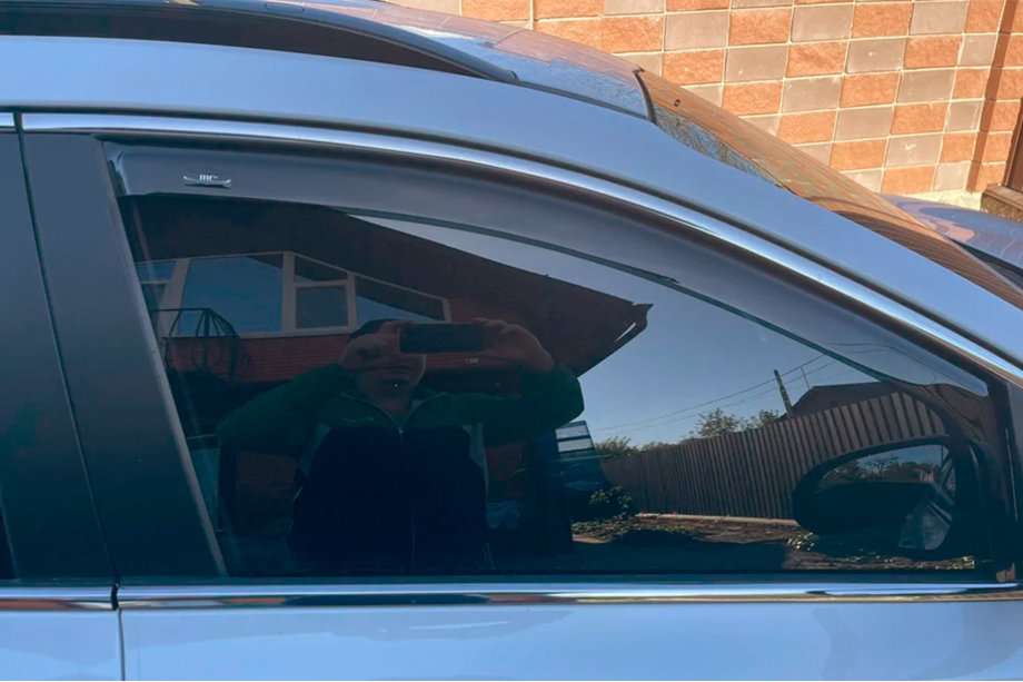 Kia Sportage 2015–2021 Ieliekamie logu vēja deflektori (4 gab., HIC) Image