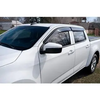 Logu vēja deflektori (4 gab., Sunplex Sport) Isuzu D-Max 2019– foto 2