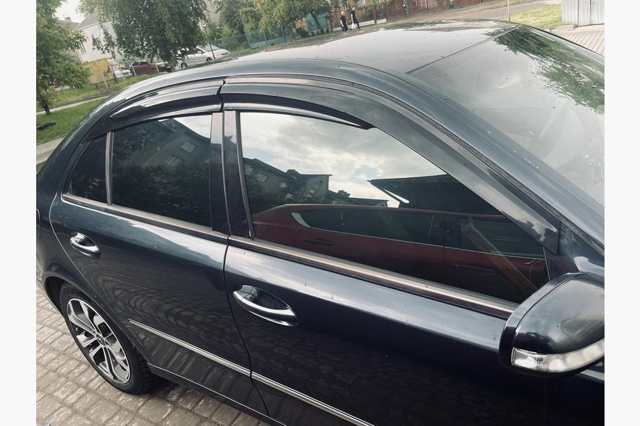 Mercedes E-class W211 2002–2009 Logu deflektori SD (4 gab., Sunplex Sport) Image