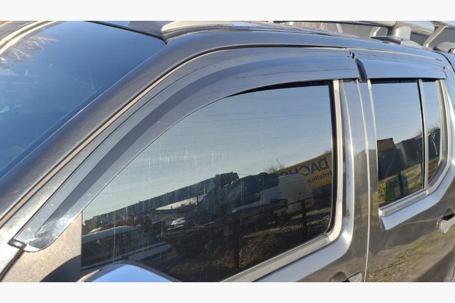 Nissan Navara 2006–2015 Logu vēja deflektori (4 gab., Sunplex Sport) Image