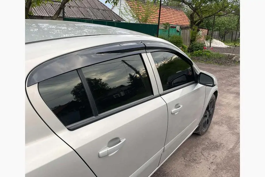 Opel Astra H 2004–2013 Logu vēja deflektori HB (4 gab., Sunplex Sport) Image