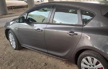 Opel Astra J 2009–2015 Logu vēja deflektori HB/SD (4 gab., Sunplex Sport) foto 1