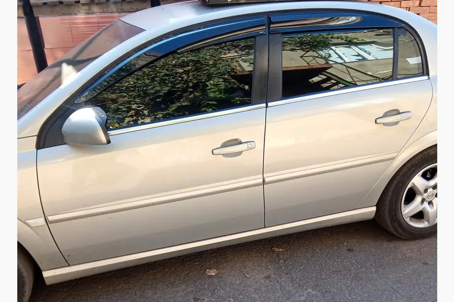 Opel Vectra C 2002–2008 Logu deflektori SD (4 gab., Sunplex Sport) Foto 11
