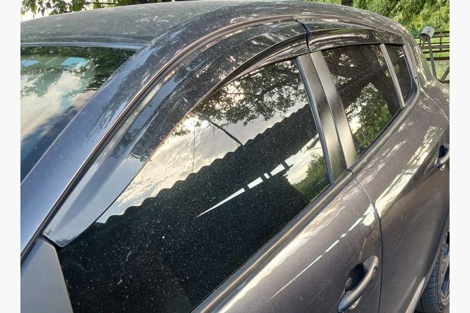 Renault Megane III 2009–2016 Logu vēja deflektori HB (4 gab., Sunplex Sport) Image