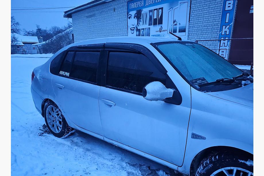 Renault Symbol 2008–2013 Logu vēja deflektori (4 gab., Sunplex Sport) Image