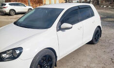 Volkswagen Golf 5 2003–2009 Logu vēja deflektori HB (4 gab., Sunplex Sport) foto 2