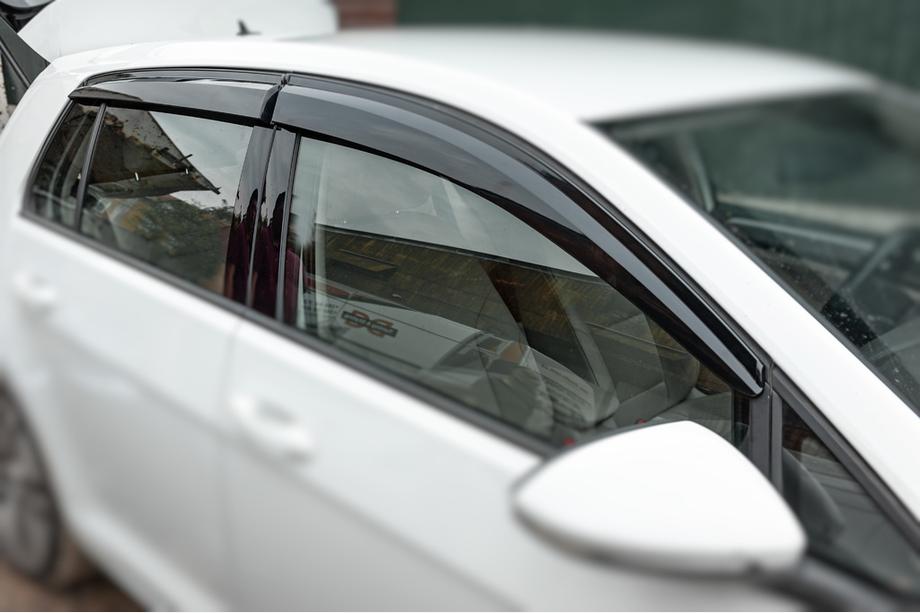 Volkswagen Golf 7/E-Golf 2012–2020 Logu vēja deflektori HB (4 gab., Sunplex Sport) Image
