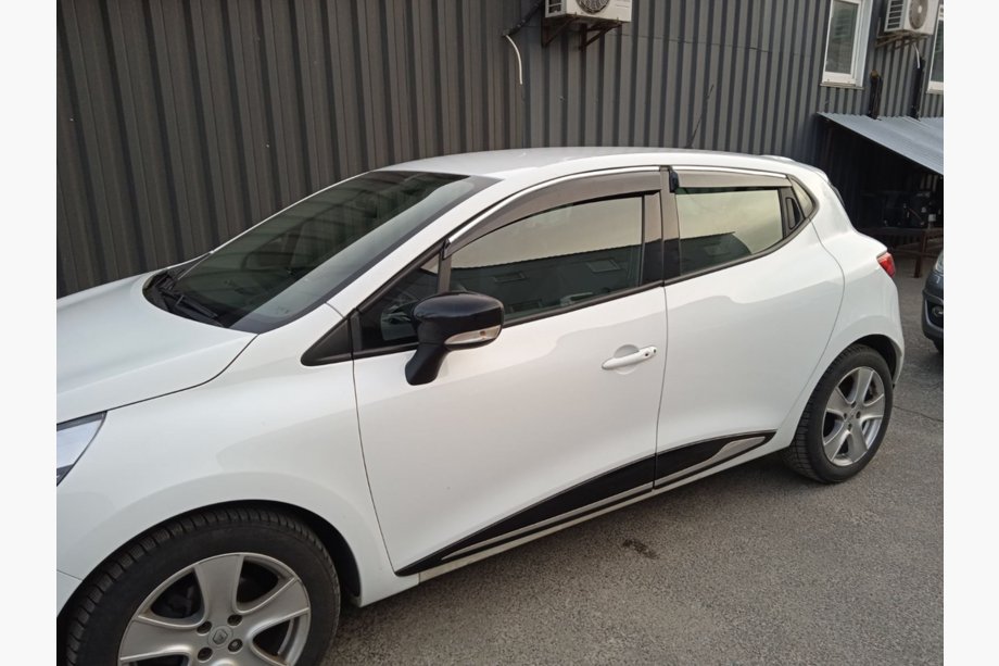 Renault Clio V 2019– Logu vēja deflektori ar hromētu moldingu (4 gab., Sunplex Chrome) Foto 1
