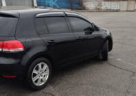 Volkswagen Golf 5 2003–2009 Logu vēja deflektori ar hromētu moldingu (4 gab., Sunplex Chrome) foto 5