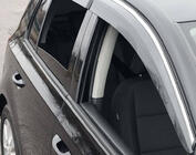 Volkswagen Golf 5 2003–2009 Logu vēja deflektori ar hromētu moldingu (4 gab., Sunplex Chrome) foto 6
