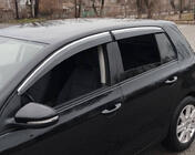 Volkswagen Golf 5 2003–2009 Logu vēja deflektori ar hromētu moldingu (4 gab., Sunplex Chrome) foto 8