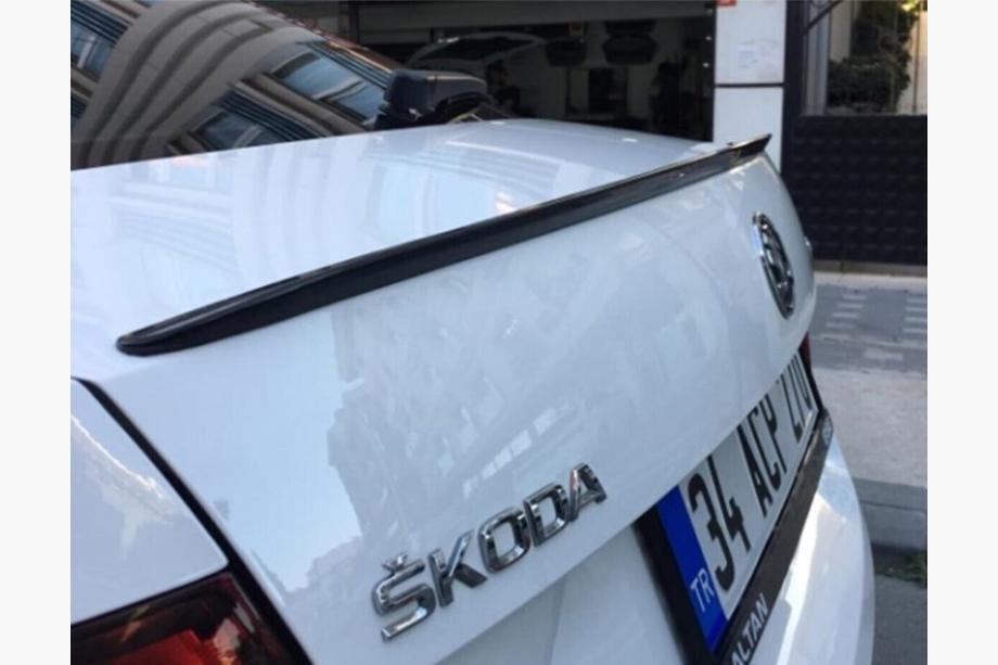 Skoda Octavia III A7 2013–2019 LIP spoilers (Sunplex, melns) (115,4 cm x 6 cm) Image