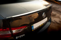 Skoda Superb 2015–2024 LIP spoilers (Sunplex, melns) (119,2 cm x 7,3 cm) foto 2