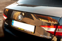 Skoda Superb 2015–2024 LIP spoilers (Sunplex, melns) (119,2 cm x 7,3 cm) foto 4