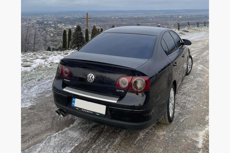 Volkswagen Passat B6 2006–2012 LIP spoileris (Sunplex, melns) (115,8 cm x 6,3 cm) Image