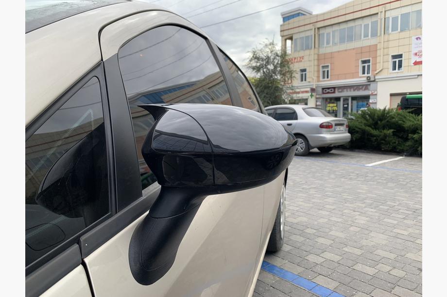 Fiat Linea 2006–2018 Spoguļu vāciņi BMW-Style (2 gab.) Foto 1