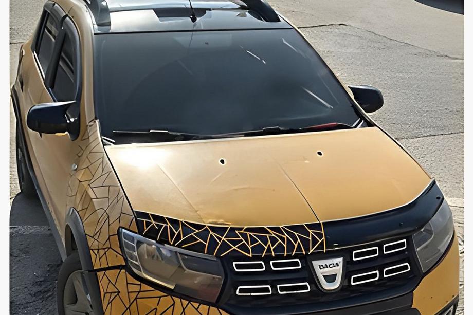 Renault Sandero 2013–2022 Spoguļu vāciņi BMW-Style (2 gab.) Foto 5