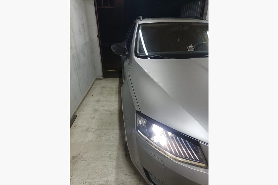 Skoda Octavia III A7 2013–2019 Spoguļu vāciņi BMW-Style (2 gab.) Foto 5