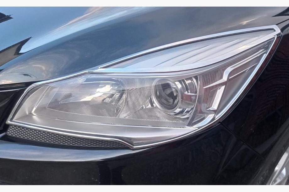 Ford Kuga/Escape 2013–2019 Hromētas priekšējo lukturu uzlikas 2013-2016 (ABS) Image