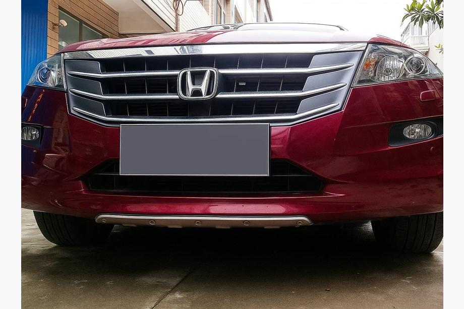 Honda Crosstour 2009–2015 Priekšējā un aizmugurējā bampera lūpas (2012-2015) Image