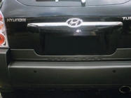 Hyundai Tucson JM 2004– ABS bagāžnieka vāka uzlika foto 1
