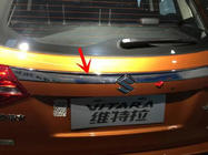 Suzuki Vitara 2015– Hromēta līste virs numura zīmes Libao (ABS) foto 1