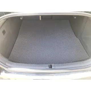 Sedan bagāžnieka paklājiņš (EVA, melns)