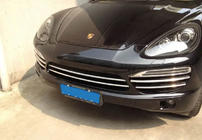 Porsche Cayenne 2010–2017 Hroma režģa uzlikas Libao foto 2