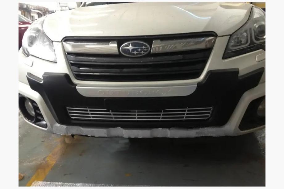 Subaru Outback 2009–2014 Priekšējā bampera lūpa LIBAO (2013-2015) Image
