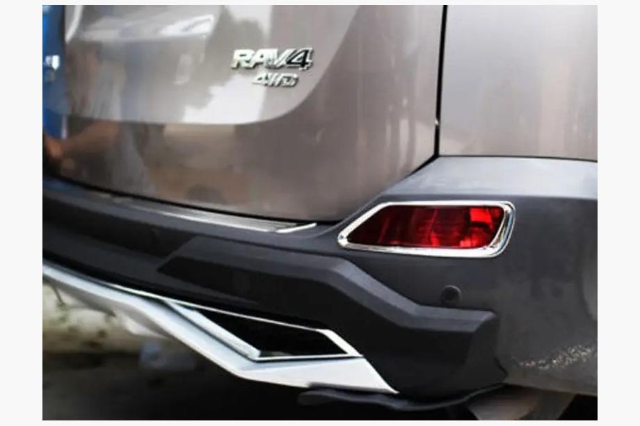 Toyota Rav 4 2013–2018 Hromēti aizmugurējo lukturu uzlikas Libao 2013-2016 (2 gab., plastmasa) Foto 2