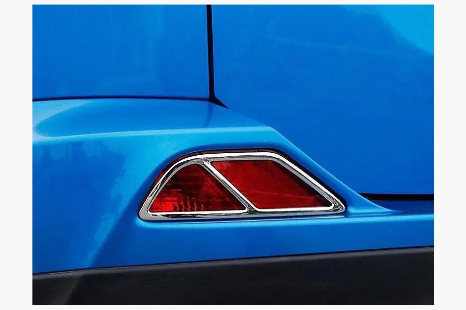 Toyota Rav 4 2013–2018 Hromētas aizmugurējo lukturu uzlikas Libao 2016-2018 (2 gab., plastmasa) Foto 1