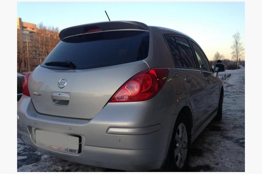 Nissan Tiida 2004–2011 Spoileris hečbekam (HB) Image