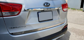 Kia Sorento III UM 2014–2020 Uzlika virs numura zīmes Libao V2 (nerūsējošais tērauds) foto 2