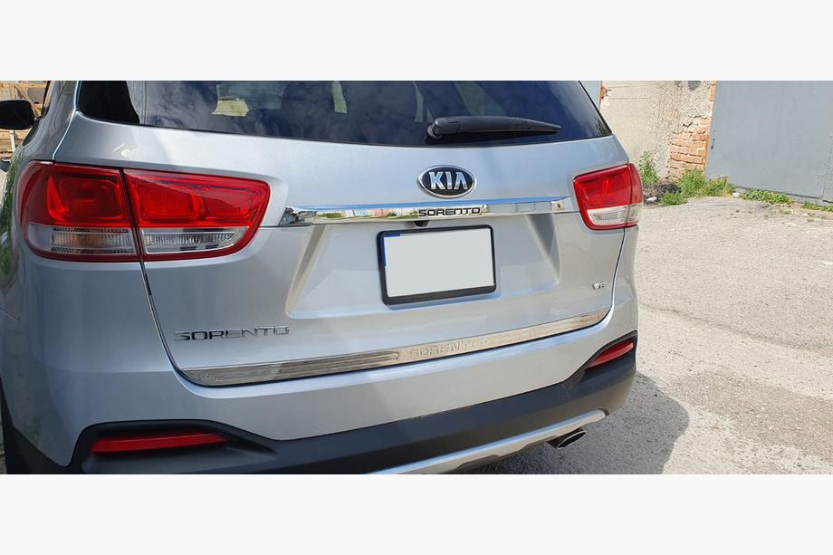 Kia Sorento III UM 2014–2020 Uzlika virs numura zīmes Libao V2 (nerūsējošais tērauds) Image