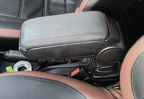 Opel Astra G Classic 1998–2012 Roku balsts krūzīšu turētājā OmsaLine foto 4