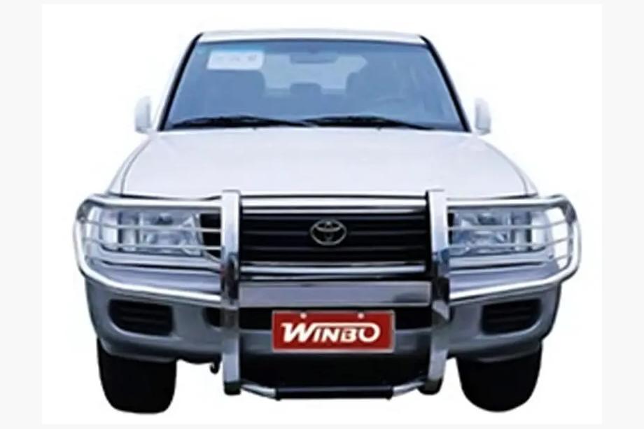 Toyota Land Cruiser 100 1998–2007 WINBO bullbar priekšējais aizsargstienis ar aizsardzību (nerūsējošais tērauds) Foto 4