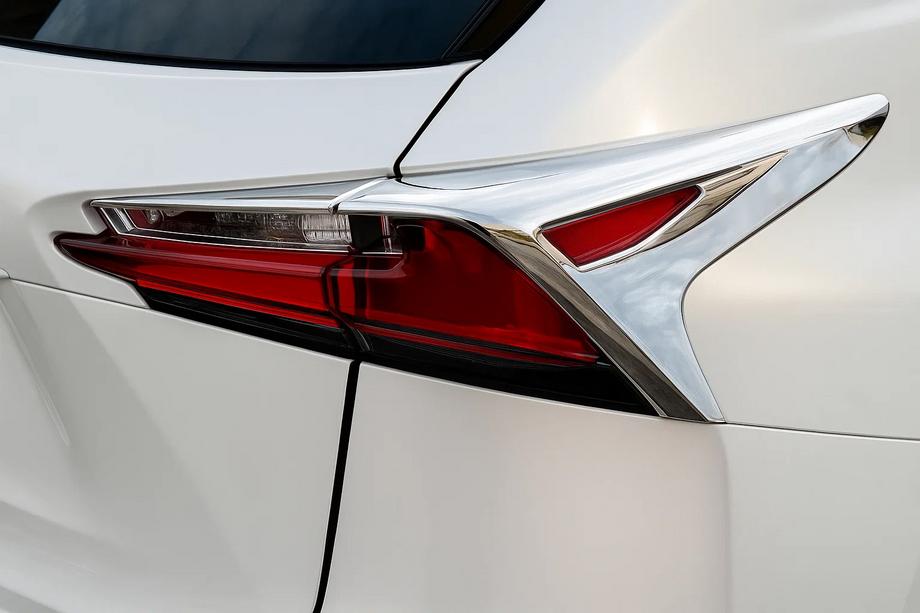 Lexus NX 2014–2021 Hromētas aizmugurējo lukturu uzlikas (2 gab., ABS) Image