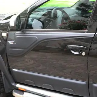 Augšējās durvju līstes (2 gab.) Renault Duster 2008–2017 foto 3