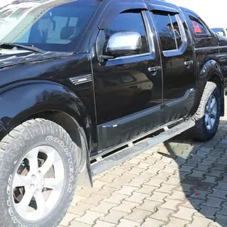 Durvju līstes (4 gab., ABS) Nissan Navara 2006–2015 foto 2