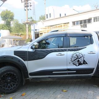Durvju augšējās līstes (6 gab., ABS) Nissan Navara/NP300 2016– foto 3