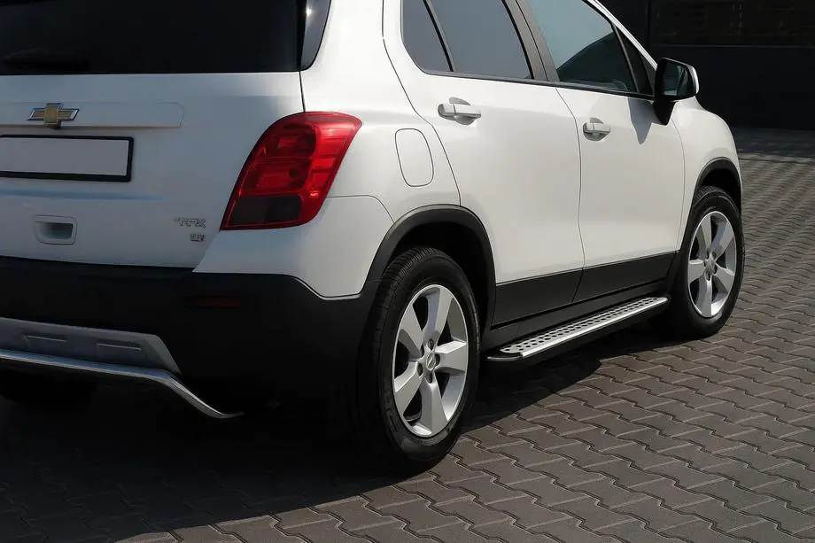 Chevrolet Trax 2012–2023 OEM V2 sānu pakāpieni (2 gab., alumīnijs) Image
