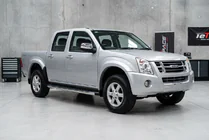 Isuzu D-Max 2002–2011 BlackLine sānu sliekšņi (2007-2012, 2 gab., alumīnijs) foto 1