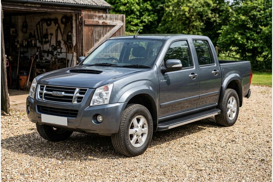 Isuzu D-Max 2002–2011 Sānu pakāpieni Maya V1 (2007-2012, 2 gab., alumīnijs) Image