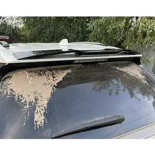 Spoileris (melns) Toyota Rav 4 2019–2025 foto 2