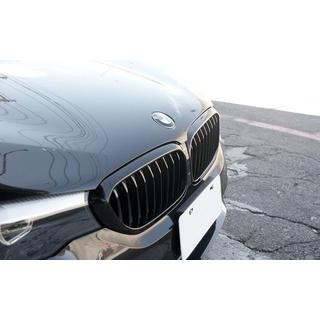 Nieru reste 1 Bar (2017-2020, melns spīdīgs) BMW 5. sērija G30/G31 2017–2023 foto 1