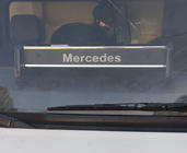 Mercedes T2 (507-814) 1967–1996 Paneļa plaukts (melns ar sarkanu šuvumu) foto 2