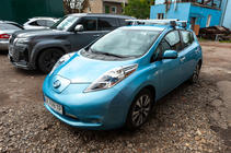 Nissan Leaf 2010–2017 Jumta bagāžnieks gludam jumtam (hroms, pāris) foto 8