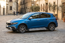 Fiat Tipo Cross 2021– Sānu pakāpieni Maya V2 (2 gab., alumīnijs) foto 1