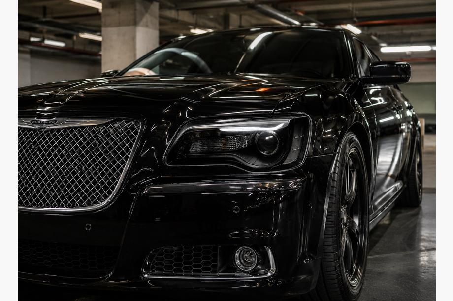 Chrysler C300 2011–2023 Priekšējie lukturi Black Edition (2 gab.) Image